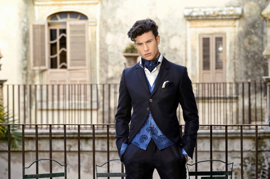 Midnight blue fashion wedding suit 100% made in Italy by Cleofe Finati