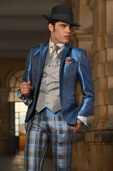 Glamorous luxury men’s suit in light blue 100% made in Italy by Cleofe Finati