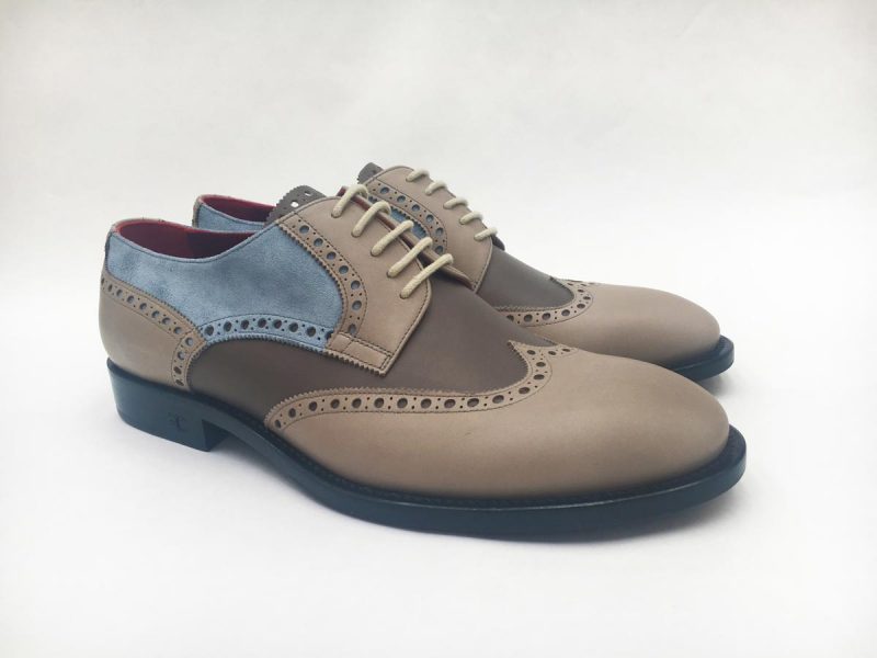 Scarpe stringate panna sabbia e azzurro abito da uomo glamour vichy bianco e sabbia made in Italy 100% by Cleofe Finati