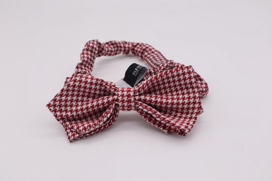 Silk red bow tie for man woman child Raspberry by Cleofe Finati
