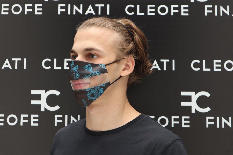Silk Deaf-friendly Mask Bergenia by Cleofe Finati