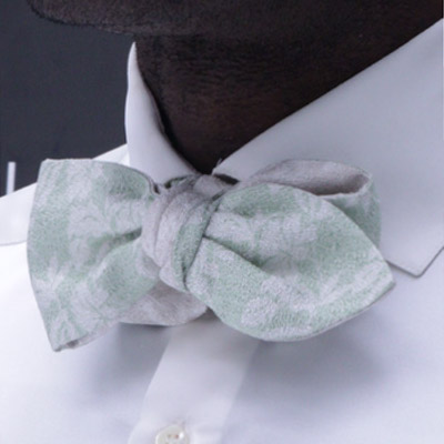 Double dandy bow tie fashion lemon green wedding suit 100% made in Italy by Cleofe Finati