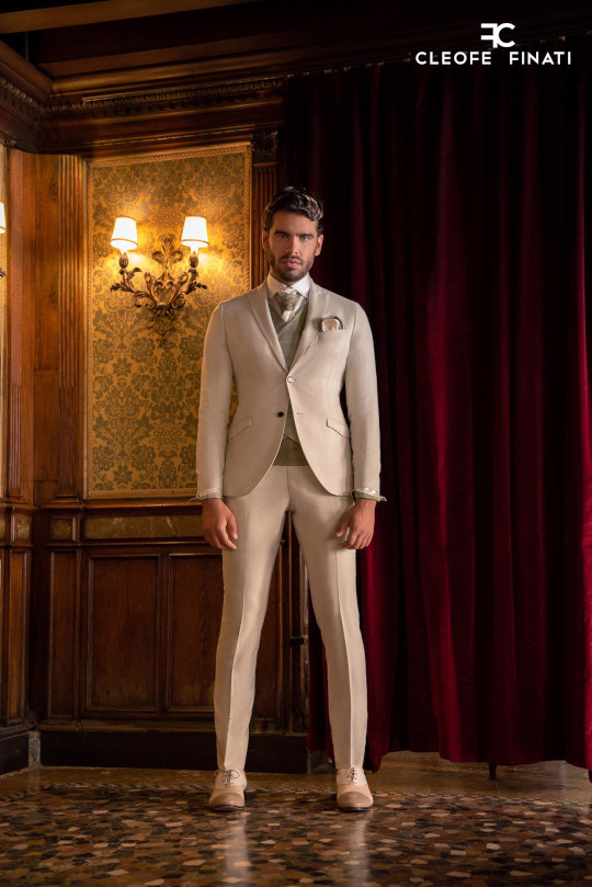 FORMAL SUITS FOR MEN: HERE ARE THE MOST ELEGANT MODELS